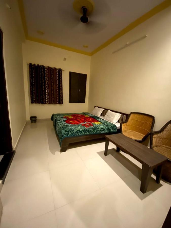 Hotel Galaxy Inn Pushkar Exterior photo