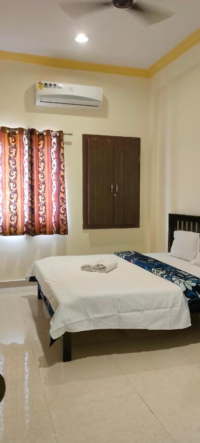 Hotel Galaxy Inn Pushkar Room photo
